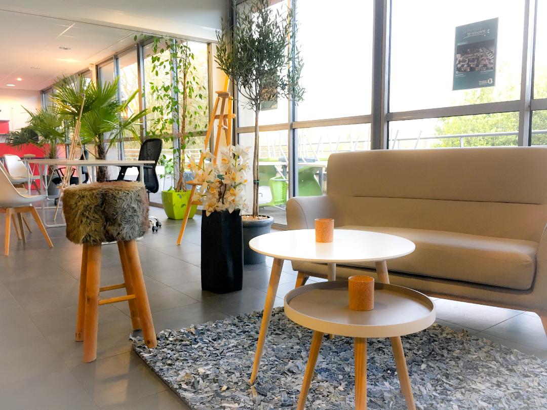 Le salon aux couleurs claires