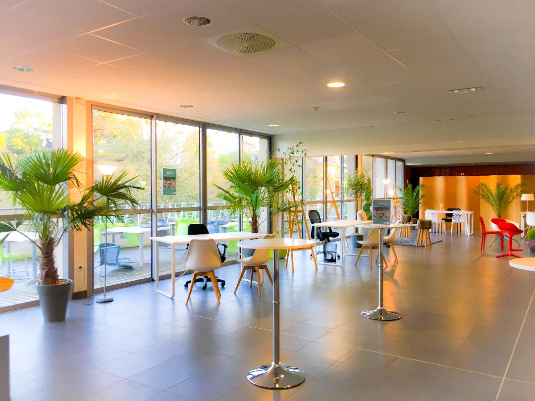 Bureaux de vente et mange-debout