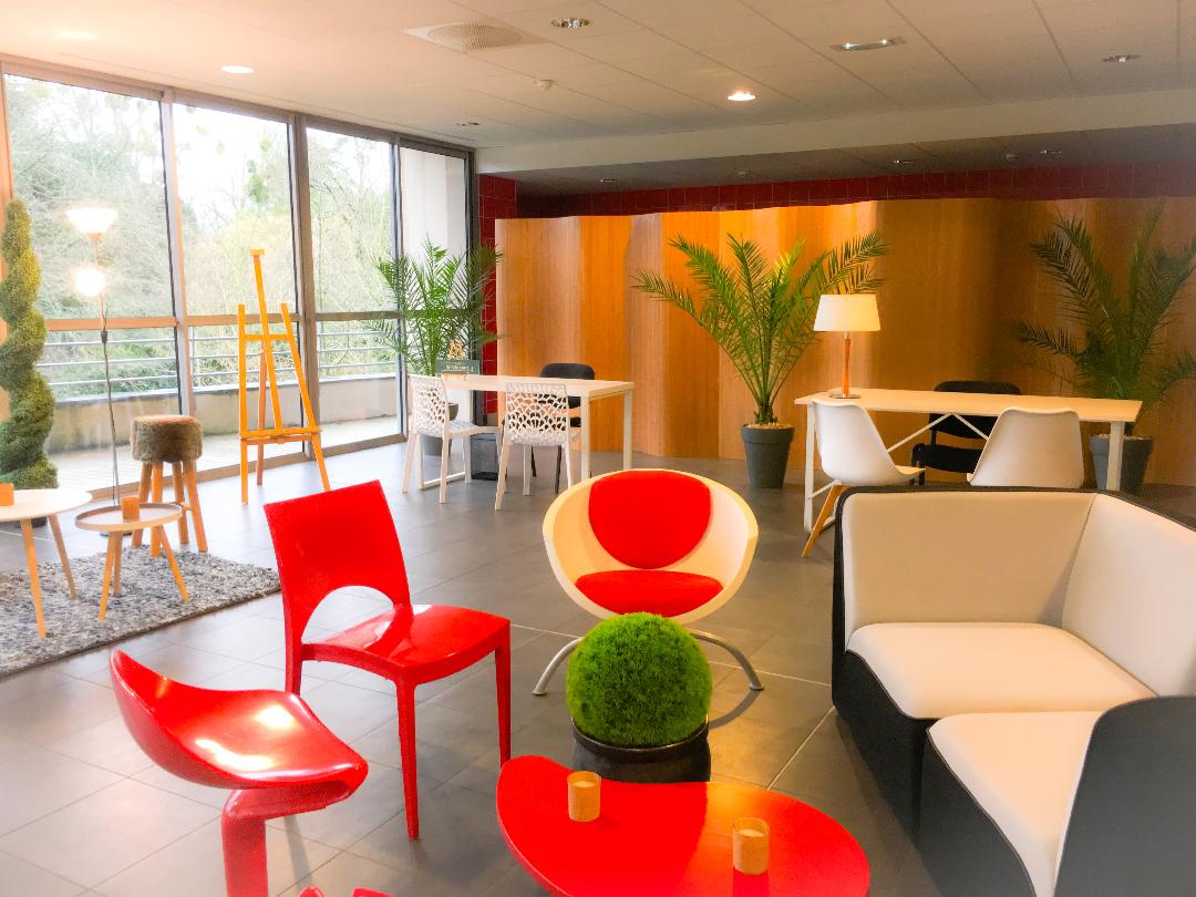 Le salon design et coloré